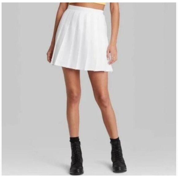 Wild Fable Tennis Mini A-Line Pleated White Skirt, Size Small - Picture 1 of 5